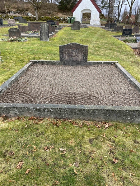 Grave number: AS 04 80, 81