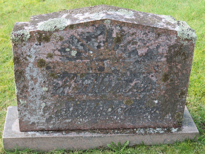 Grave number: 01 F    98, 99