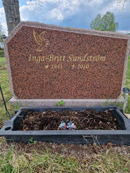 Grave number: 501 10 1646