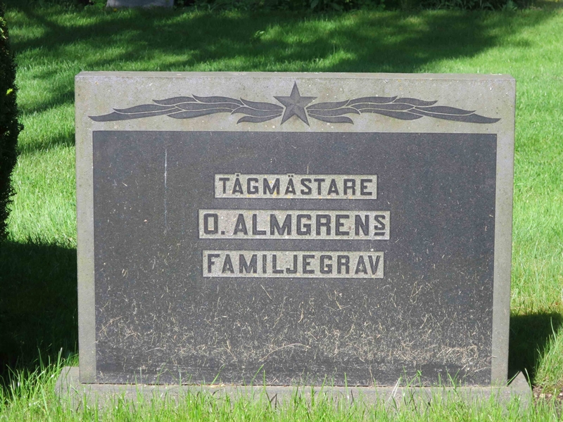Grave number: HÖB 23    19