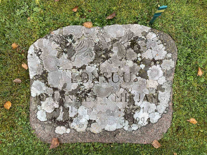 Grave number: 1 24    227