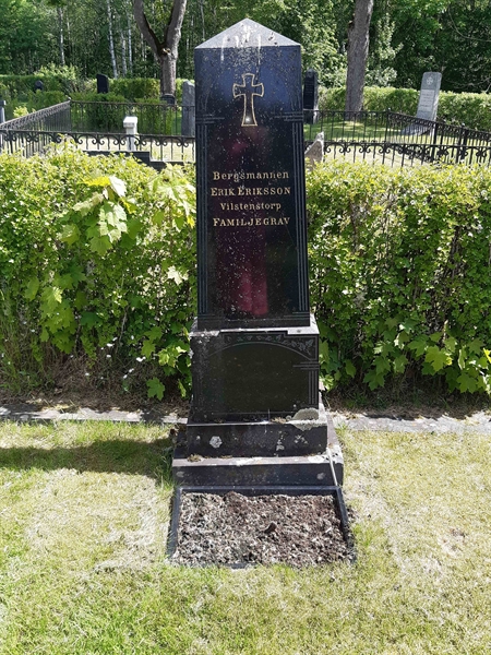 Grave number: JÄ 03    47
