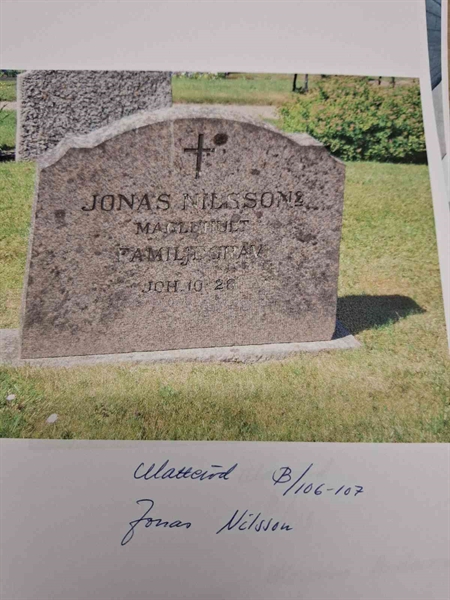 Gravnummer: 40 B   106-107