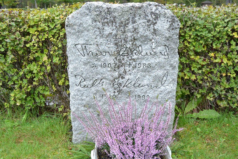 Grave number: 4 G   189