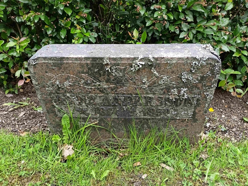 Gravnummer: 1 Ö 19   104V