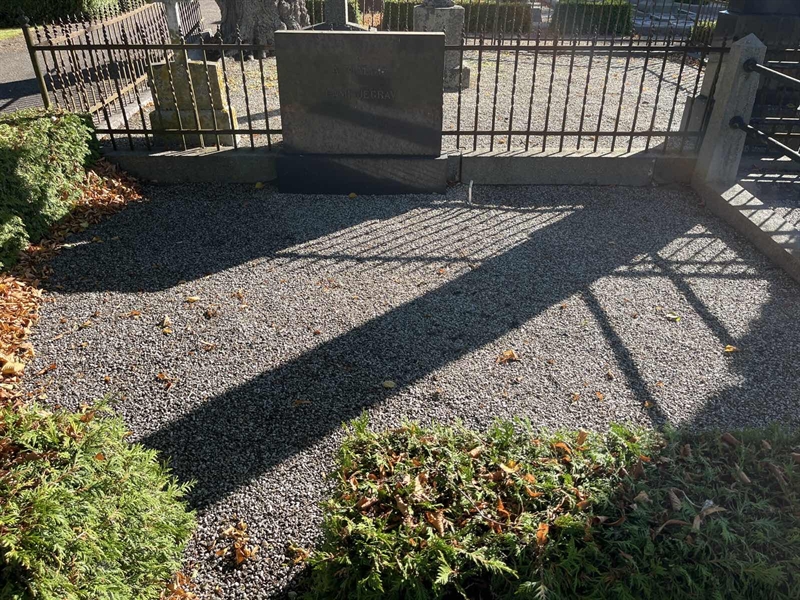 Grave number: VK II    50