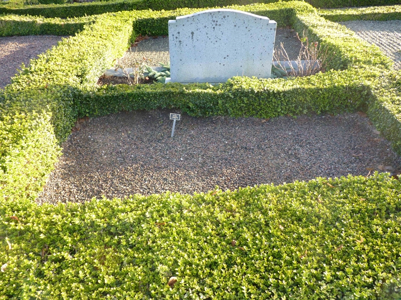 Grave number: VK D    19
