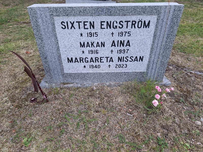 Grave number: 001 2   959