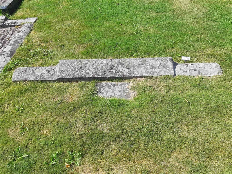 Grave number: Fr 2 461-462