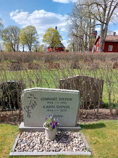 Grave number: HÖ 7   52, 53