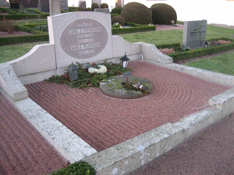 Grave number: GK SD   107a, 107b