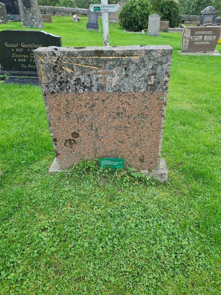 Grave number: KG 09   629