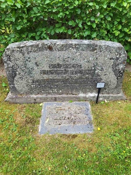 Grave number: Jä 02     8