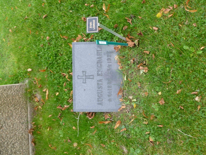 Grave number: ROG B  122