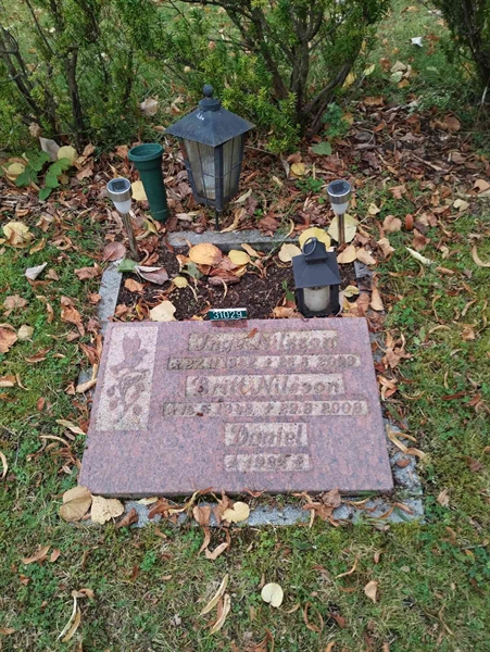 Grave number: NÅ 31    51