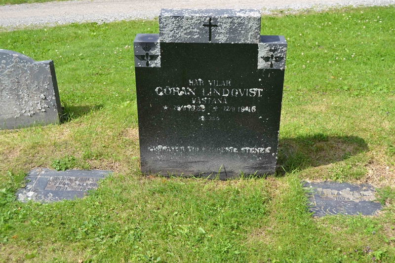 Grave number: 1 G   696