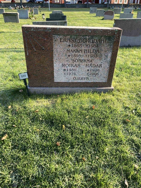 Grave number: 1 NB    89