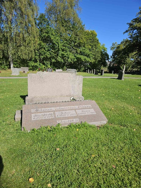 Grave number: Fr 7   233-235