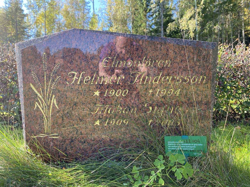 Grave number: 1 22    104