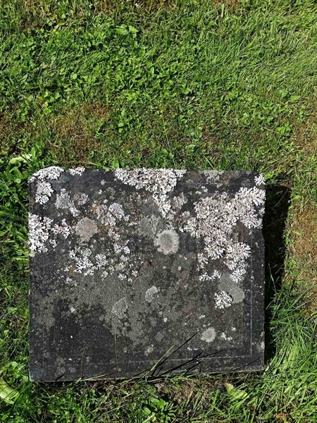 Grave number: 1 Ö 10   615V