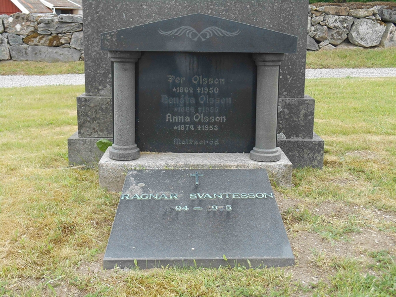 Grave number: VM C   110, 111