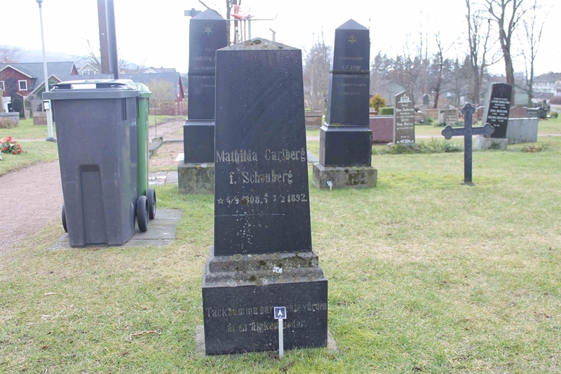 Grave number: ÖKK 6    56