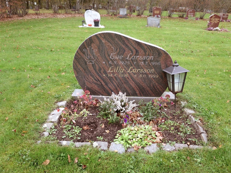 Grave number: HNB I    92