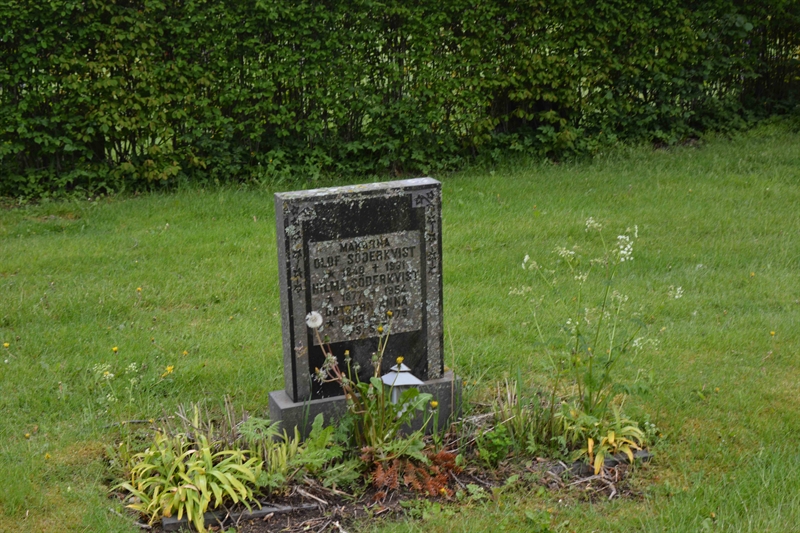 Grave number: SRN 4   316, 317