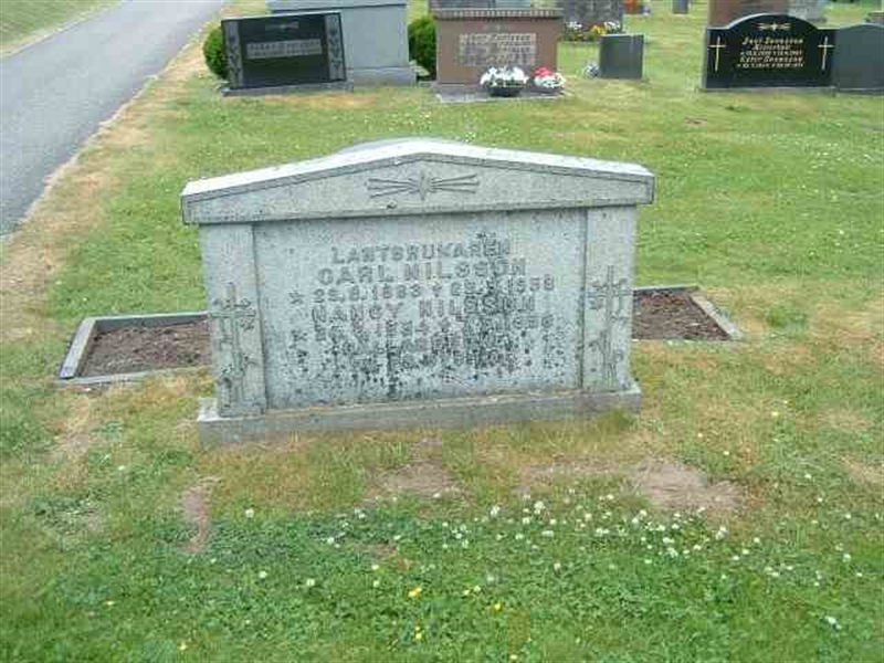 Grave number: 01 P     1, 2