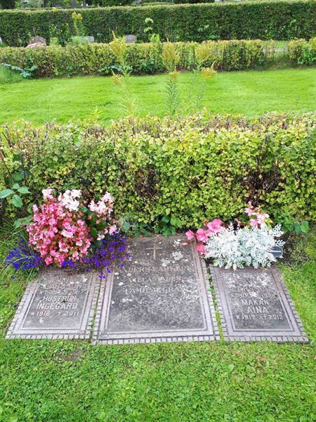 Hautatunnus: NK F G   166