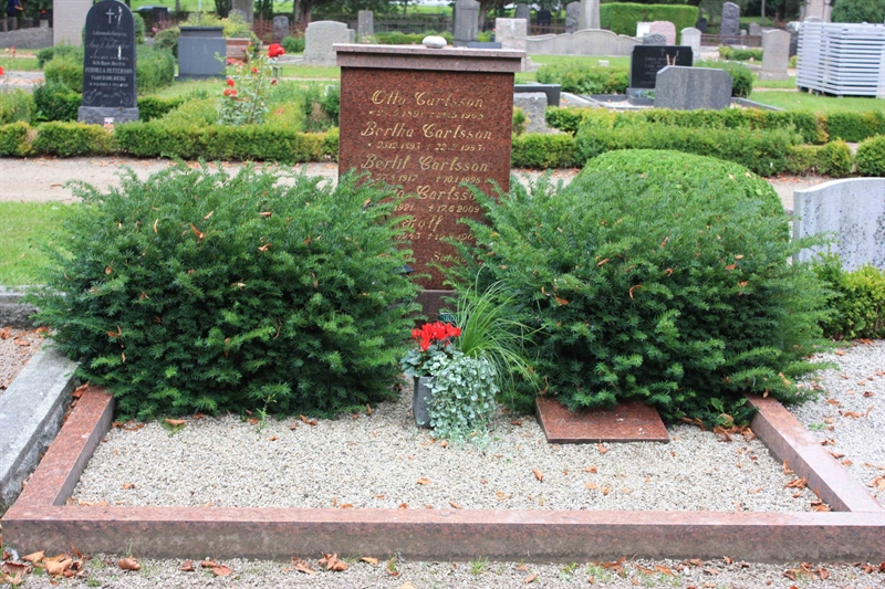 Grave number: Ö 11i   180, 181