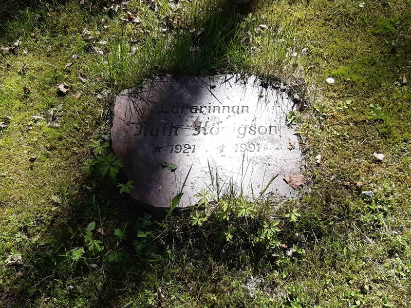 Grave number: KA 15   120
