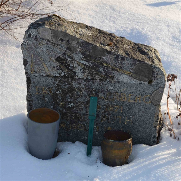 Gravnummer: 1 MDU    56