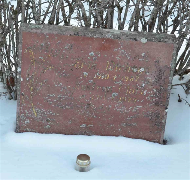 Gravnummer: 1 MB    69