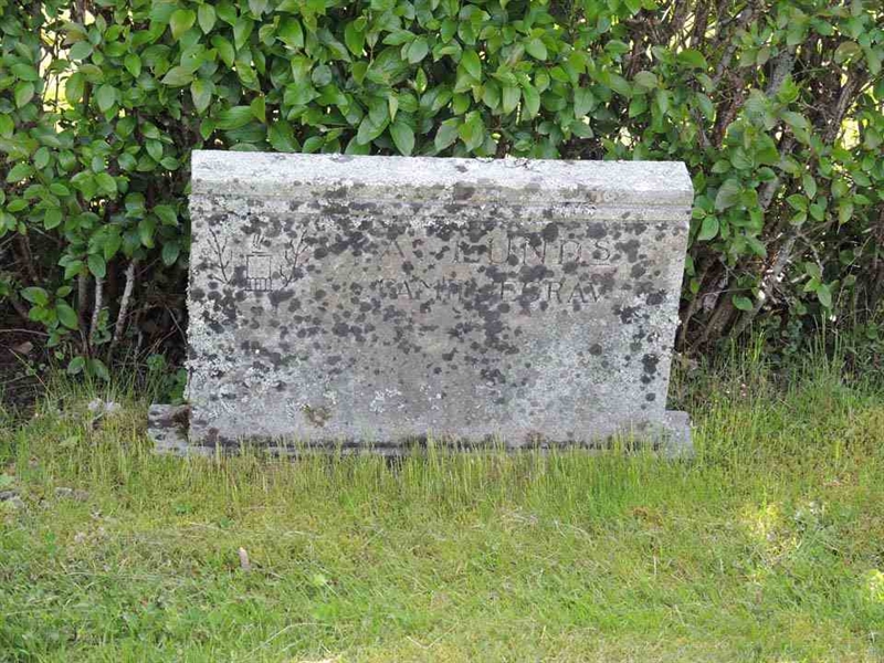 Gravnummer: 5 Ö A     6