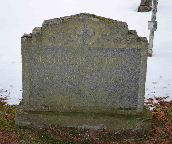 Gravnummer: 1 NK     4