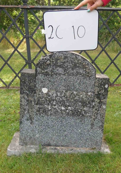 Gravnummer: 2 C    10