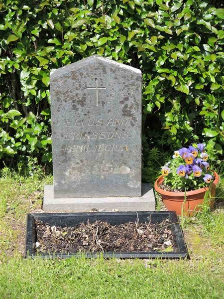 Gravnummer: 5 Ö A    21