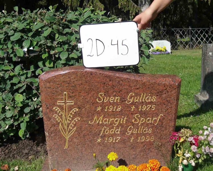 Gravnummer: 2 D    45