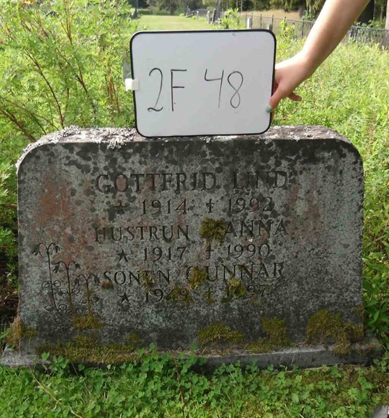 Gravnummer: 2 F    48
