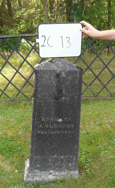 Gravnummer: 2 C    13