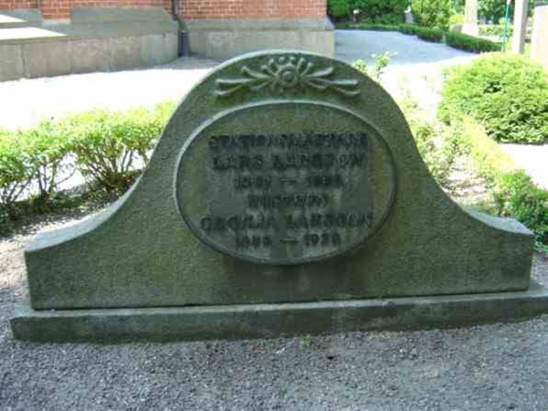 Grave number: FLÄ A   180a,  180b