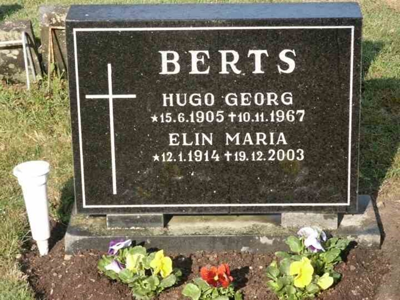 Grave number: 1 GA 04 390-391