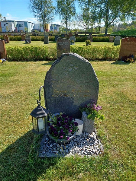 Hautatunnus: OS ÖK 394, 395