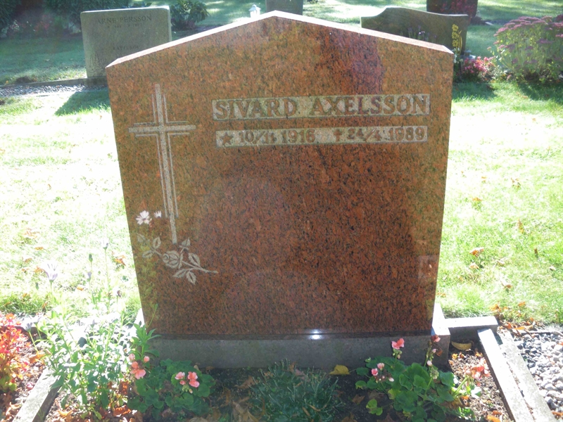 Grave number: SB 38    18