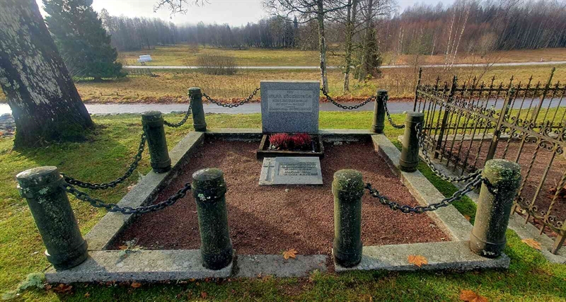 Hautatunnus: 3 1    25