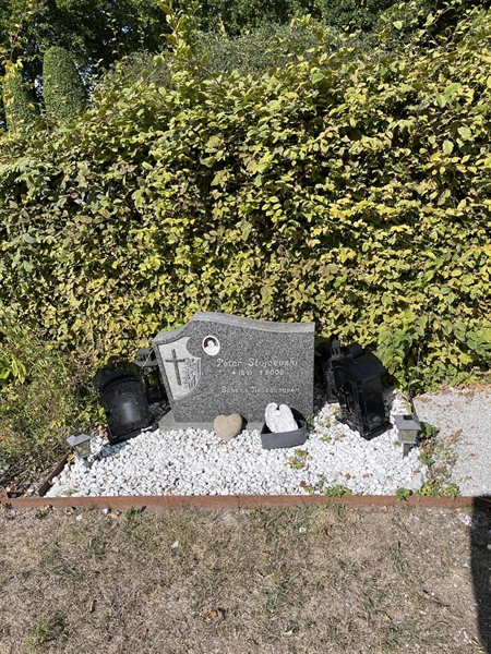 Grave number: NK XI   134b
