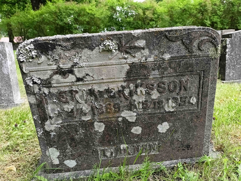 Gravnummer: 1 Ö 31   187V