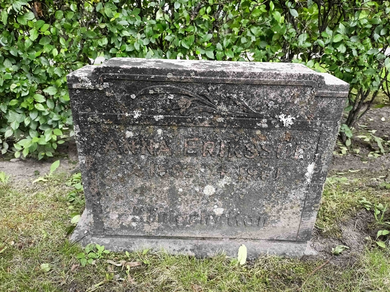 Gravnummer: 1 Ö 36    94V