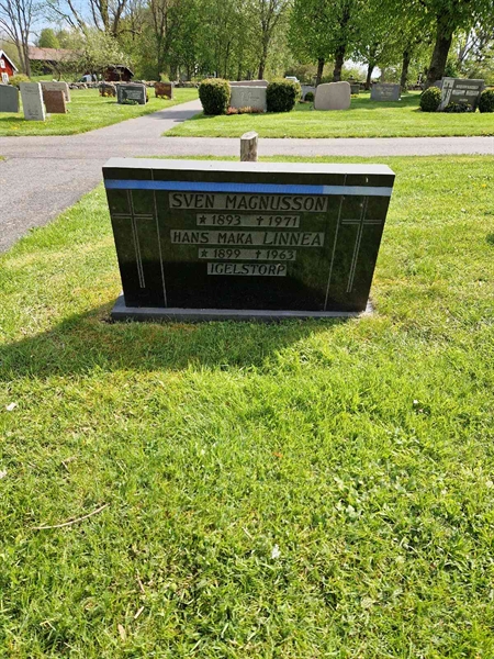 Grave number: 02 J   57